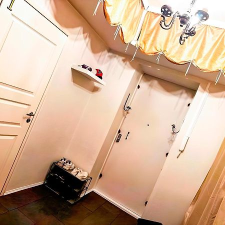 Self-Check-In Central Hostel Bestprice タリン エクステリア 写真
