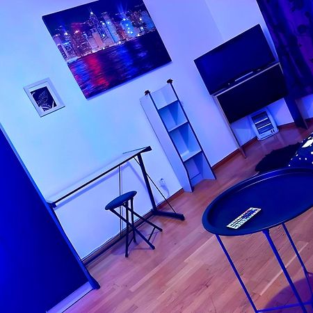 Self-Check-In Central Hostel Bestprice タリン エクステリア 写真